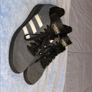 Adidas Busenitz (Gray w/ Black soles)